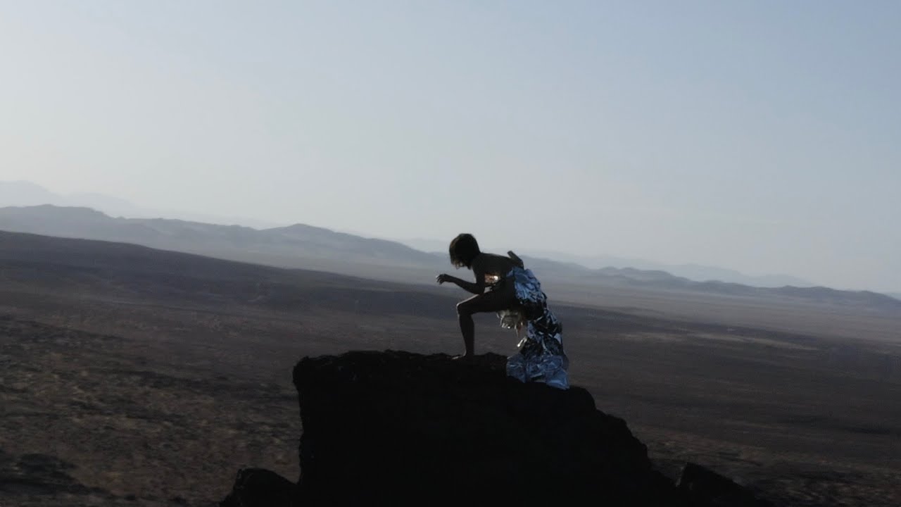 Danielle Eva Schwob - Out of the Tunnel: I. Fast (Official Video)