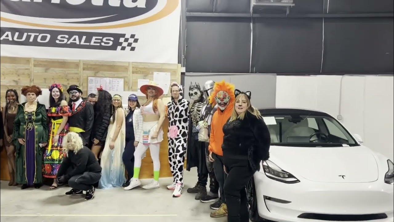 ALL PARTICIPANTS OF THE HALLOWEEN MARIETTA AUTO SALES COSTUME CONTEST