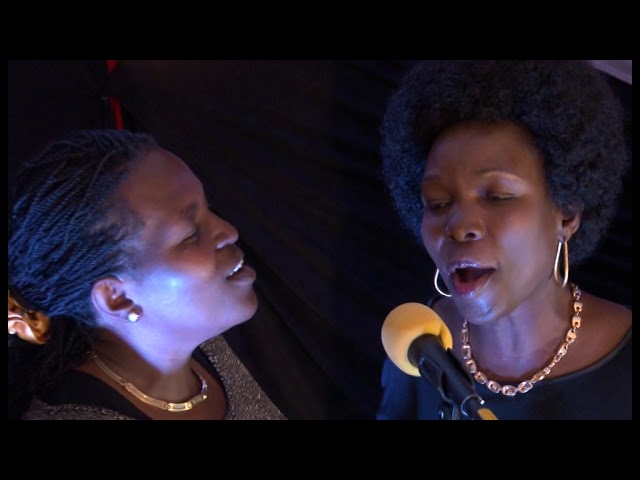 Heri Siku Moja - Reuben Kigame and Sifa Voices (DVD title: Worship At the Tent) class=