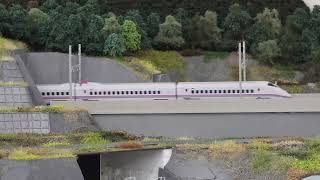 KATO JR東日本 E3系こまち+E2系はやて - YouTube