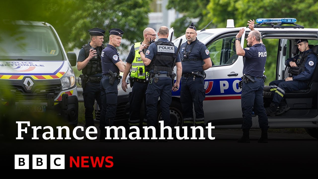 France prisoner manhunt: witnesses film gunmen ambushing police van