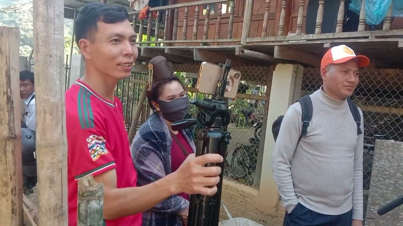 Em hương đi thăm chú inh