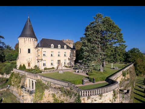 Magnificent chateau for sale with panoramic views