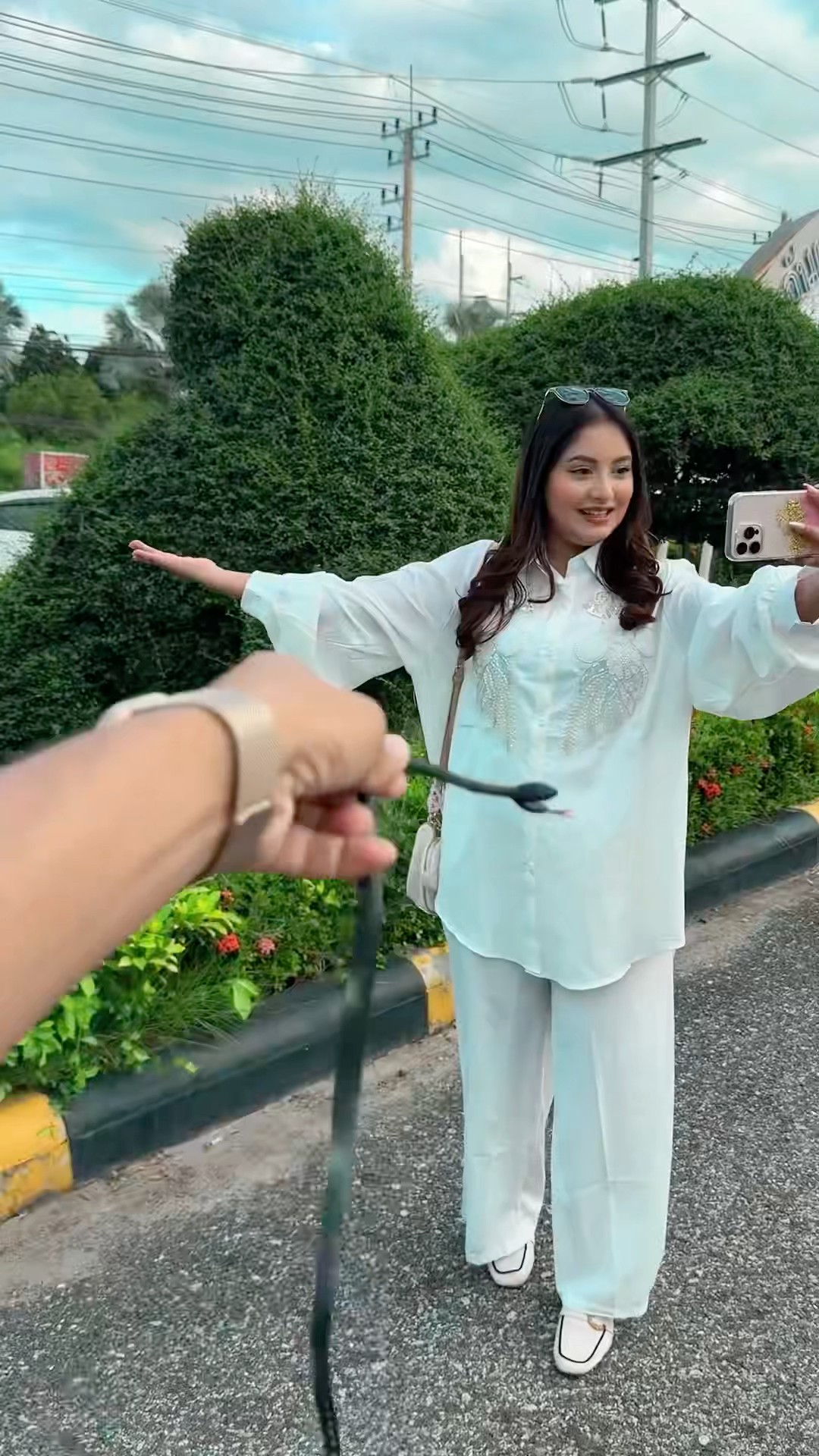 অন্তরা সাপ দেখে ভয় পেয়ে গেলো ? | Snake Prank With My Wife #shorts