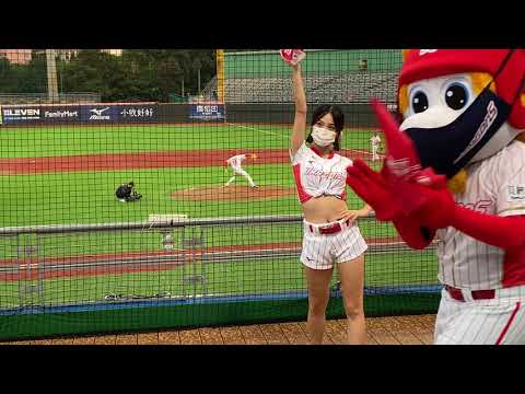 Aug-20-2021 味全天母主場 開場曲《龍鳴號角》（君白Cam）