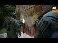 “¡Policía! Salga con las manos arriba”: captan en video dramático operativo