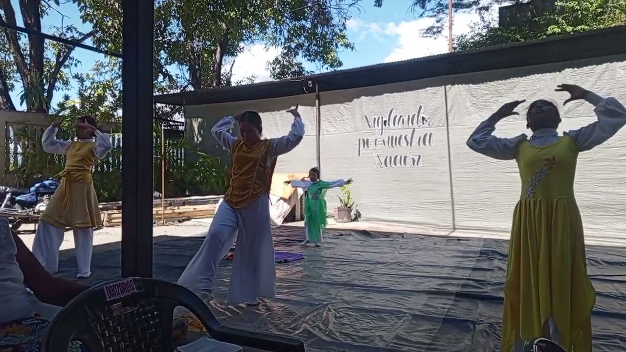 Danza cielos abiertos I.A.P MONTE MORIAH 