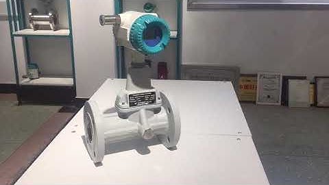 Precession vortex flow meter