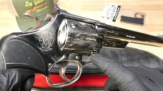 Gun Unboxing & Inspection: Smith & Wesson 29-2 - .44 Mag S&W