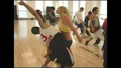 Britney Spears - Mannequin (Rehearsal for unreleased Music Video)