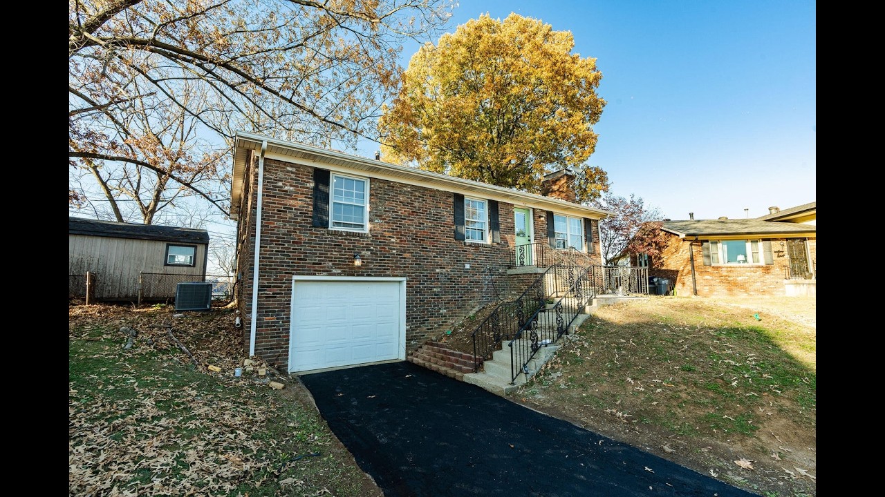 729 Burgoyne Court, Lexington, KY 40505 #realtoron2wheels #specktacularhomes #bluegrasshomegroup