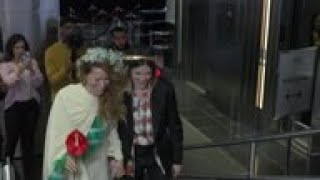 Valentine's weddings atop Empire State building