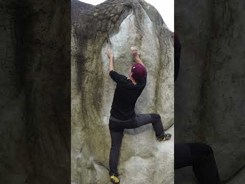 Beta Video for climb La Voie Michaud v5, Fontainebleau