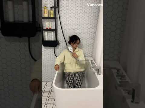 Video: Het kleinste bad: maten, vormen. Mini ligbaden hoek, zittend, rond