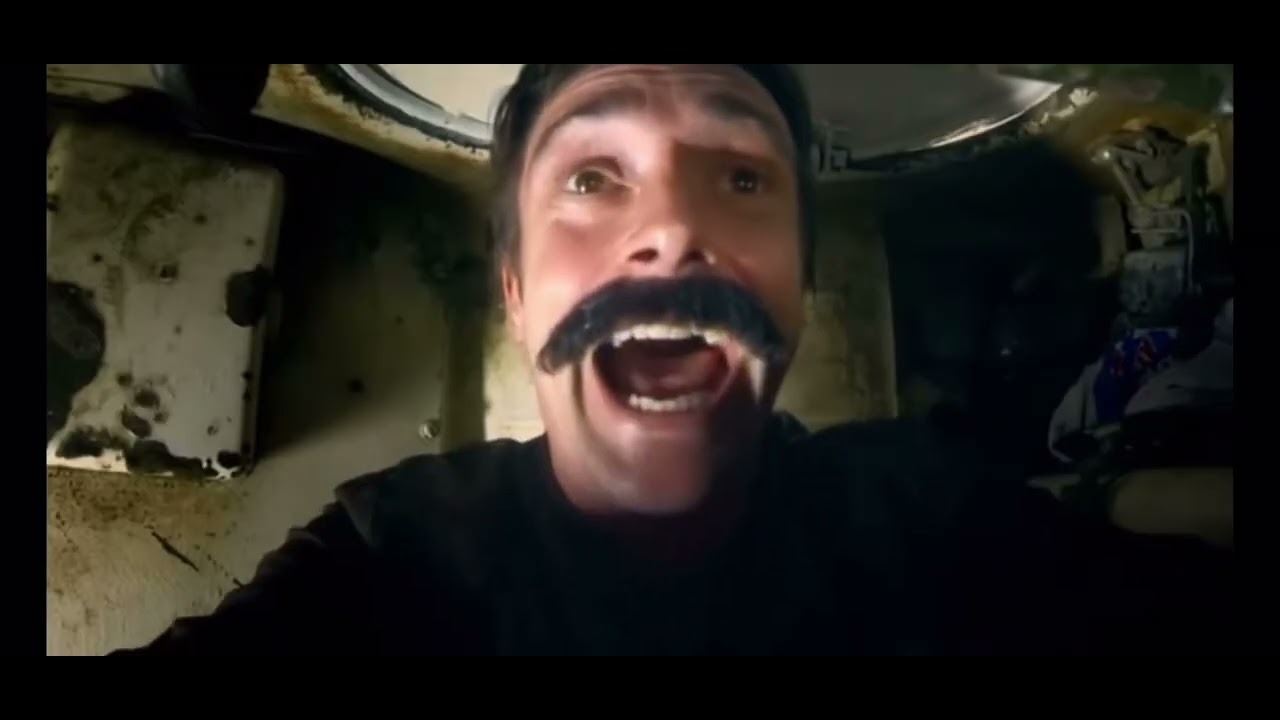 Richard Hammond drives a tank