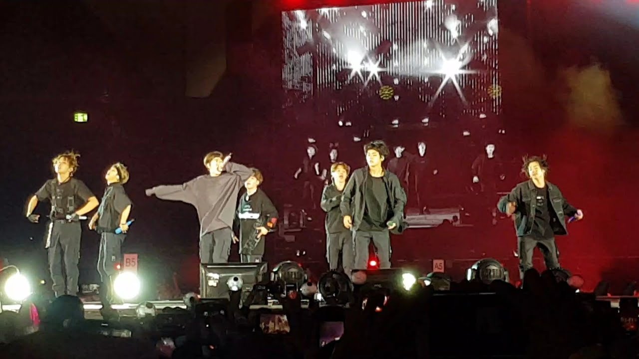 191011 MIC DROP BTS SPEAKYOURSELF IN RIYADH FANCAM