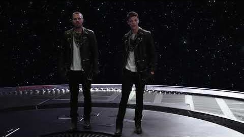 Elseworlds Part 3 The Monitor meets Oliver and Barry