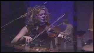 Natalie MacMaster & Thomas Dolby: Fiddling in reel time chords