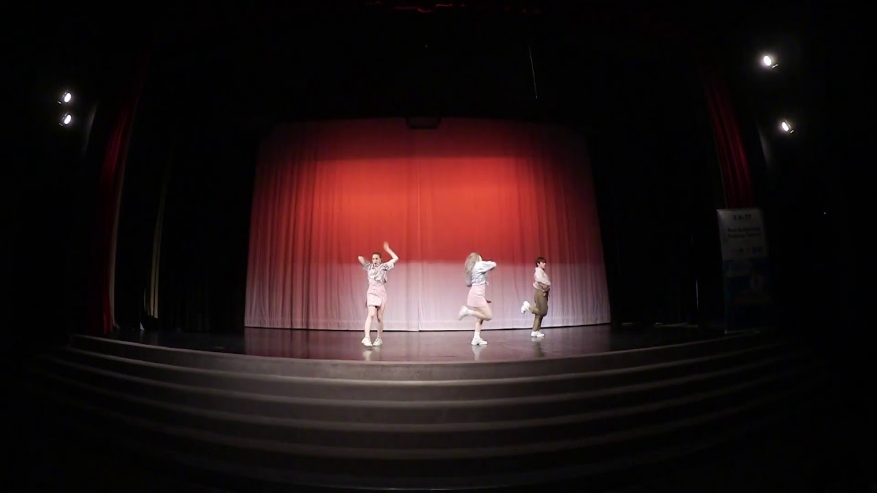 Nipponfest & Hangukon 2019 Kpop Showcase - Weki Meki - Picky Picky/Twice - Feel Special (YX)