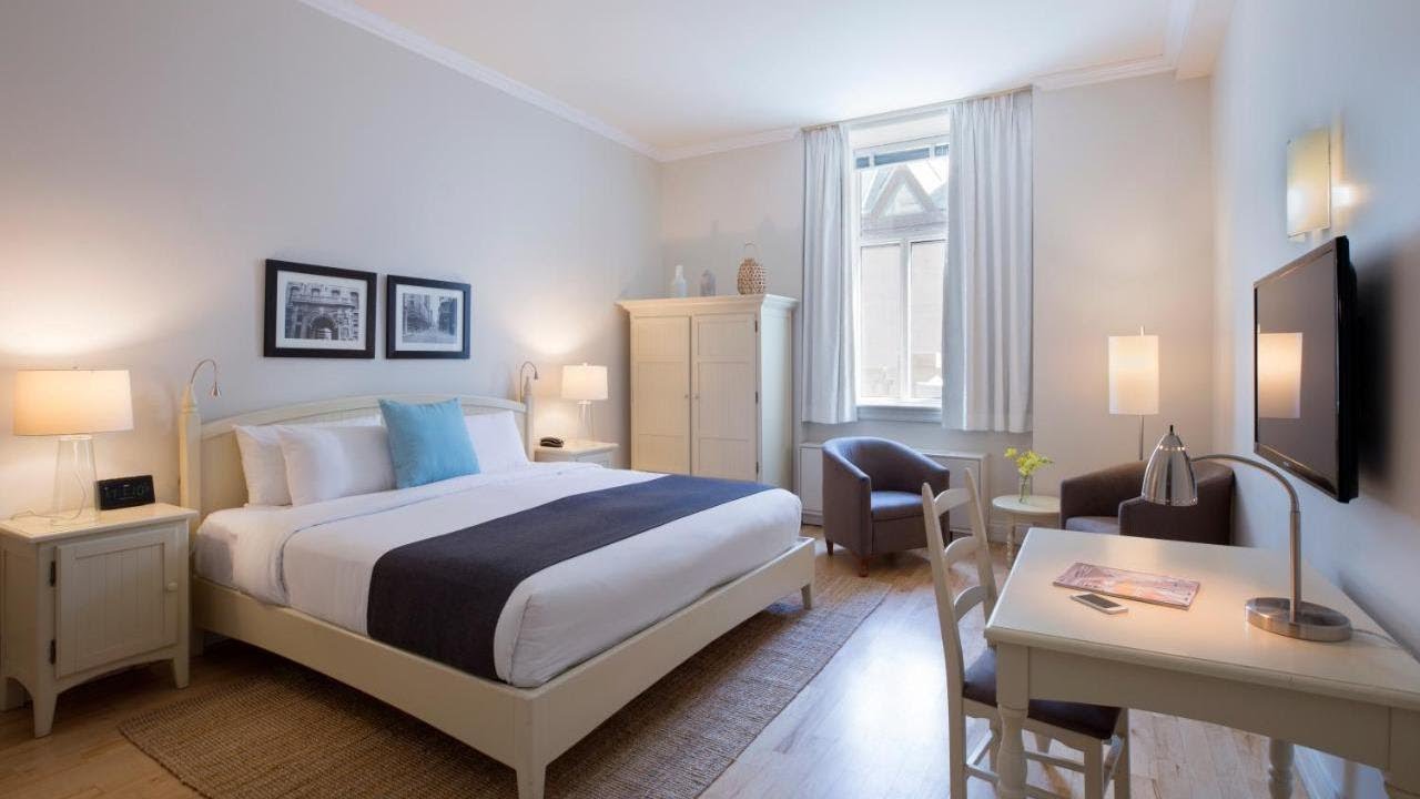 Auberge Saint-Pierre, Quebec City, Canada