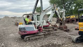 TAKEUCHI TB235 HYDRAULIC EXCAVATOR