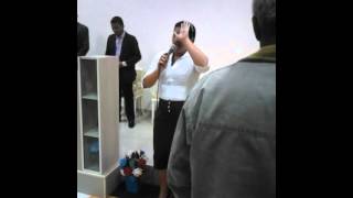 Débora Sousa Louvando Ao Senhor..