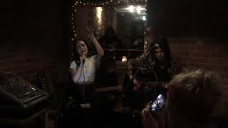 Kelsy Karter - 'Liquor Store On Mars' - Live at The Dog and Moon