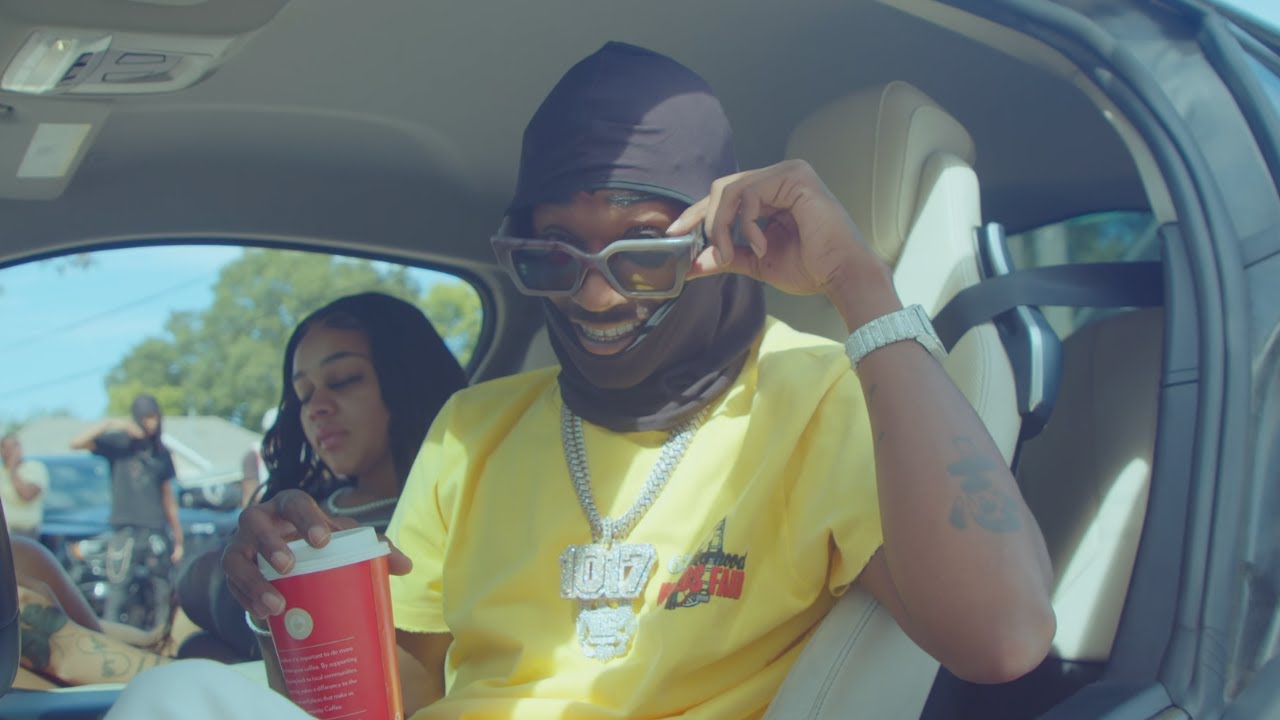 Mac Critter - Blur My Vision (feat. BigWalkDog) [Official Music Video]