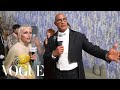 Dwayne Johnson Greets Emma’s Mom at 2026 Met Gala 🎉