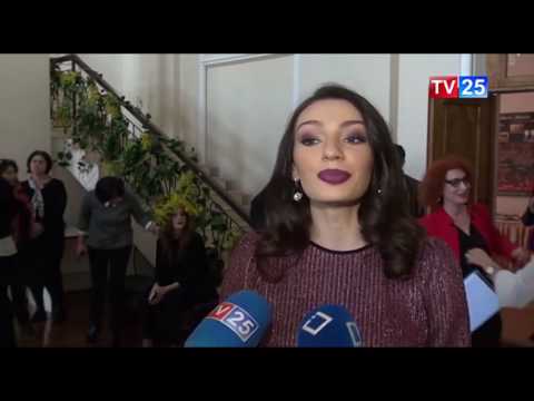 ,,ქალის სურნელი“