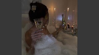 Download Lagu Water Fountain (slowed to perfection)
