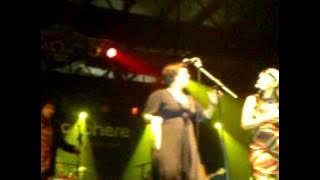 Download lagu Oddie Agam feat. Mocca, Bonita & the Hus Band, TTATW 'Surat Cinta' at Djakarta Artmosphere 2010