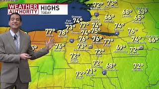 Syracuse reached 77° for the 1st time since October 19th! Lots of hour-by-hour changes are up next! Update