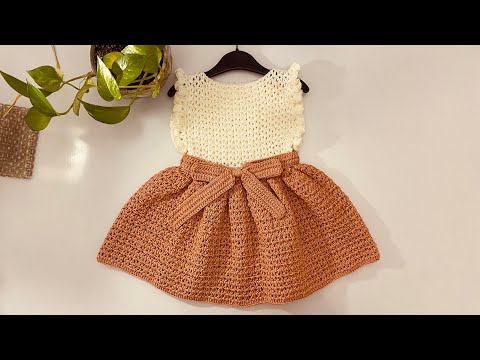 वीडियो: बेटी के लिए Crochet पोशाक