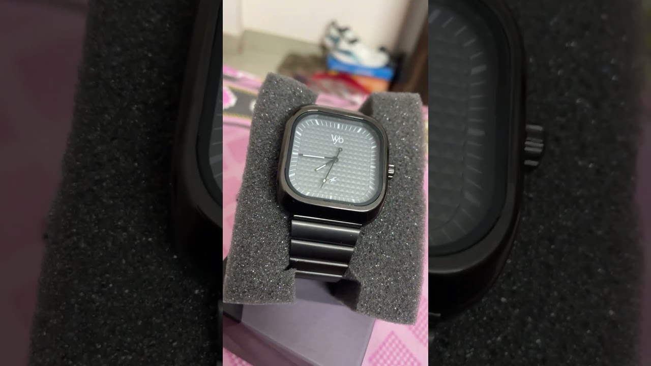 vyb watch by fastrack FV30001QM01W 