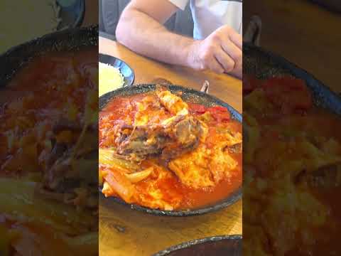 في ام الربيعين مطعم ابو ليلى انا وصديقي العزيز دكتور احمد مازن كملت شغلي والتقيت بالغالي وتحياتي 