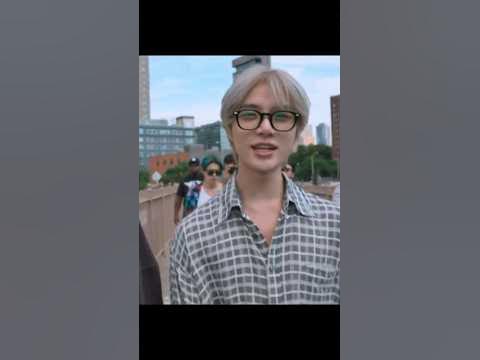 Beomgyu with Soobin's glasses 🤓 - YouTube