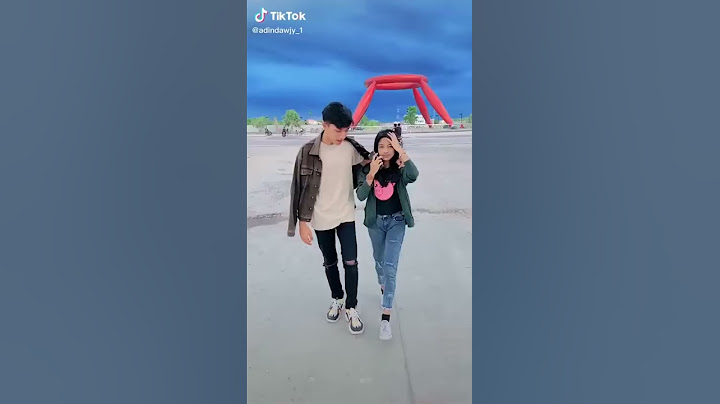 Tiktok. Pacaran