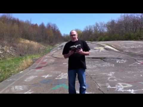 Brian Keene Reading "Waiting For Darkness"