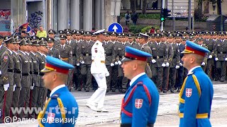 Promovisani najmlađi oficiri Vojske Srbije; Vučić: Da vam karijere budu poput strojevog koraka