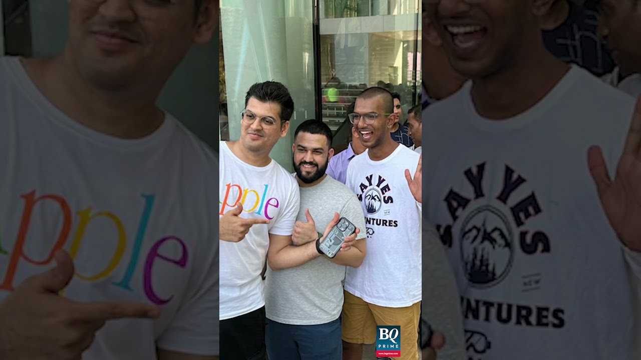 Apple Fans Queue Outside BKC Store Ahead Of Launch | BQ Prime