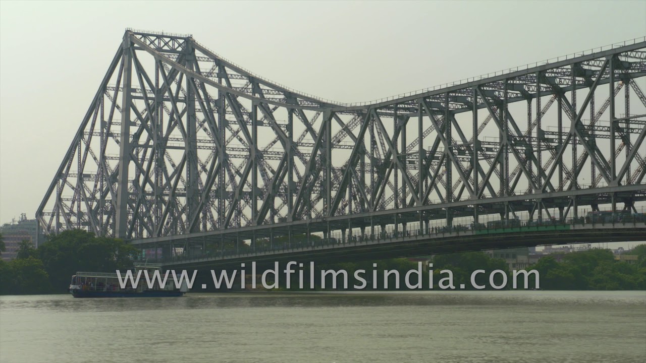 The iconic Howrah Bridge of Kolkata, West Bengal YouTube