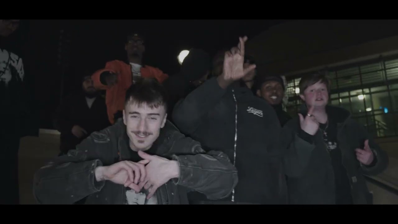 Watch Superstar Sel and polearm - Do Si Do (official music video) on YouTube Watch Superstar Sel and polearm - Do Si Do (official music video) on YouTube