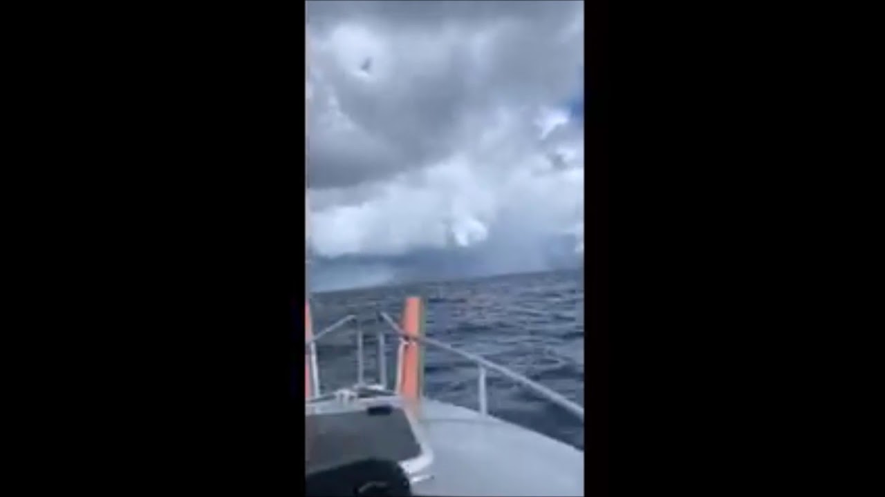 Into a Storm Return Trip Offshore Fishing from Barwon Banks Queensland