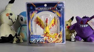 Pokemon Moltres Hyper Sized Figure Review! (Takara Tomy)