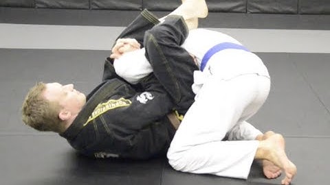 Brazilian Jiu Jitsu Technique: Bicep Cutter from Guard