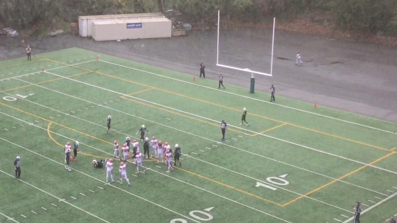 Hunter Bryant's big catches spark Eastside Catholic in 57-24 win over Lakes