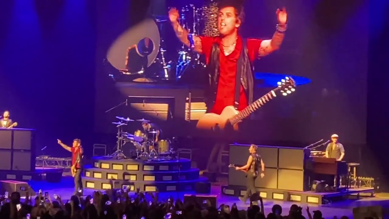 Green Day - Boulevard Of Broken Dreams (Hollywood, FL - September 22, 2022