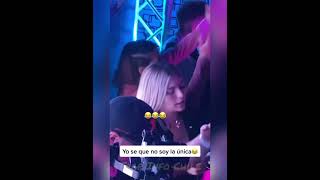 Polola De Marcianeke Lucida Deja Que Su Novio Se Drogue En Un Concierto😱