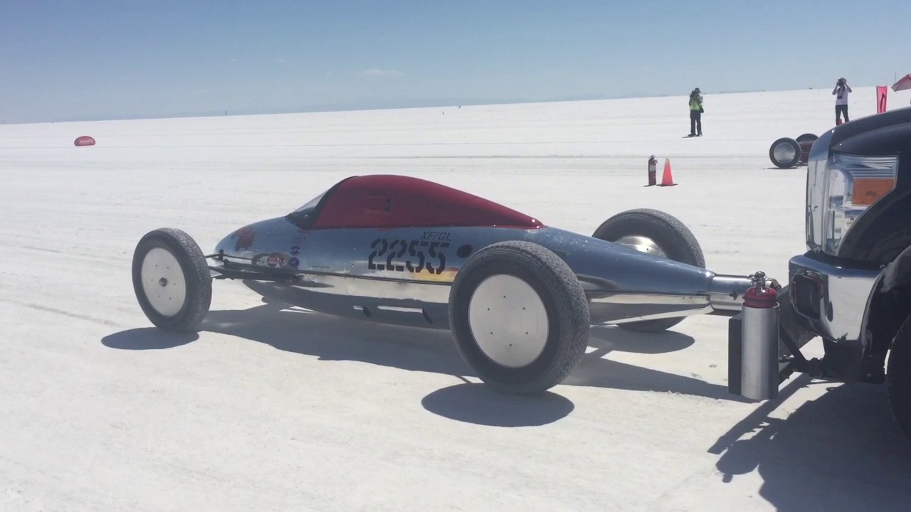 BB Bellytank - Bonneville 2016 - Starting Line